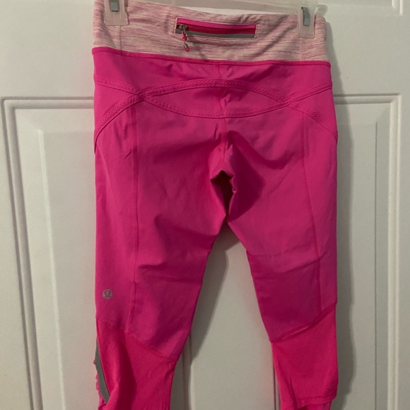 Lululemon - Picture 2 of 12